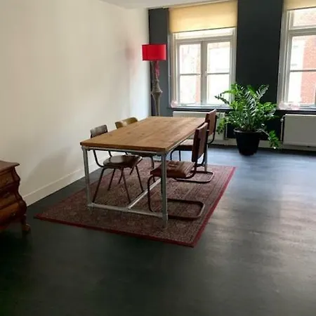 Apartment Charlierose2 The Hague